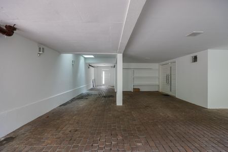 Casa de condomínio à venda com 500m², 3 quartos e 4 vagasGaragem