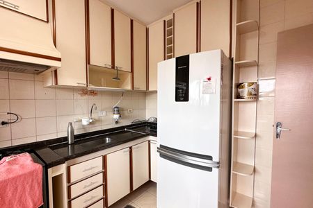 Apartamento à venda com 52m², 2 quartos e 1 vagaCozinha