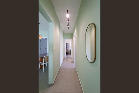 Apartamento para alugar com 111m², 3 quartos e 2 vagasCorredor