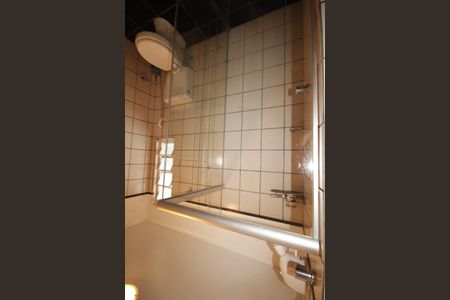 Casa de condomínio à venda com 152m², 3 quartos e 4 vagasbanheiro 2