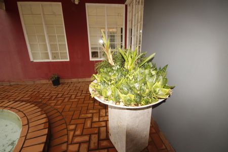 Casa de condomínio à venda com 152m², 3 quartos e 4 vagasfonte