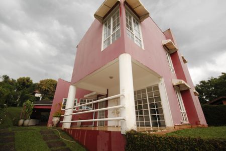 Casa de condomínio à venda com 152m², 3 quartos e 4 vagasfachada