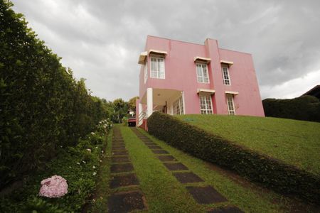 Fachada de casa de condomínio à venda com 3 quartos, 152m² em Aconchego da Serra, Itabirito