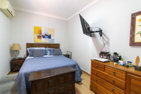 Casa à venda com 197m², 3 quartos e 2 vagas Casa à venda com 197m², 3 quartos e 2 vagasQuarto 2