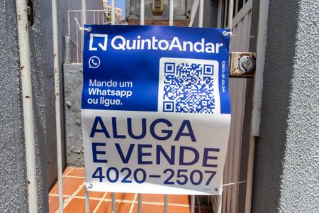 Casa à venda com 197m², 3 quartos e 2 vagas Casa à venda com 197m², 3 quartos e 2 vagasplaca