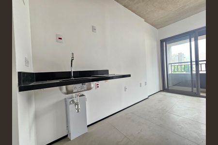 Cozinha de kitnet/studio para alugar com 1 quarto, 22m² em Jardim das Acacias, São Paulo