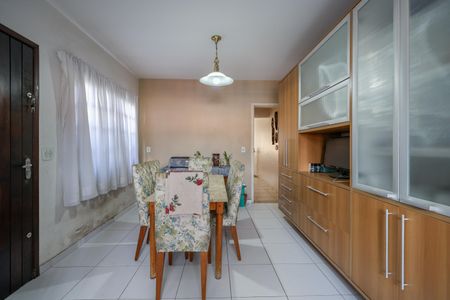 Casa para alugar com 160m², 3 quartos e 4 vagasCozinha