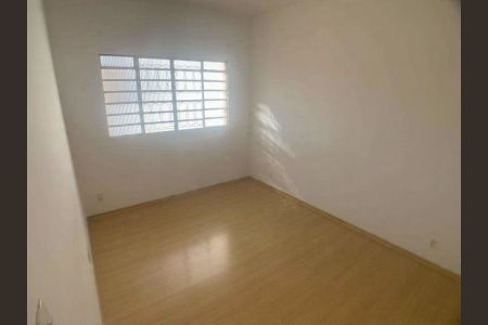 Casa para alugar com 3 quartos, 200m² em Bairro da Glória, Contagem