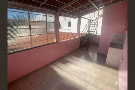 Casa para alugar com 3 quartos, 200m² em Bairro da Glória, Contagem