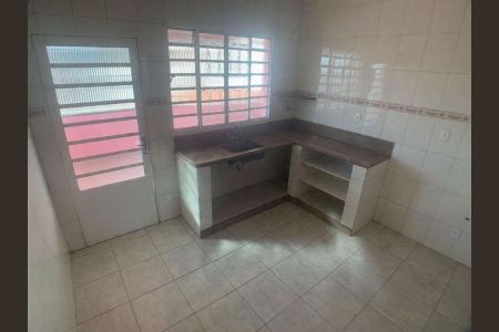 Casa para alugar com 3 quartos, 200m² em Bairro da Glória, Contagem