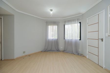 Apartamento para alugar com 75m², 2 quartos e 1 vaga Apartamento para alugar com 75m², 2 quartos e 1 vagaSala