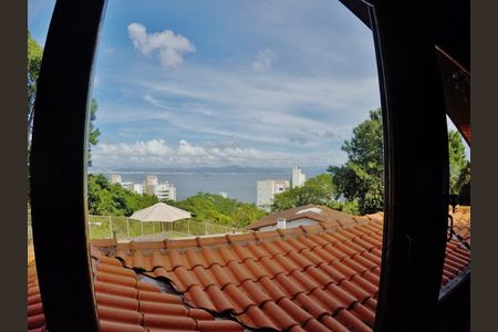 Casa para alugar com 4 quartos, 430m² em João Paulo, Florianópolis