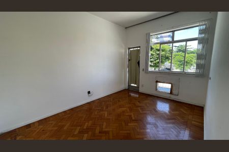 Quarto 2 de casa para alugar com 3 quartos, 148m² em Jardim Guanabara, Rio de Janeiro