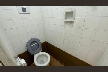 Casa para alugar com 148m², 4 quartos e 1 vagaBanheiro de serviço