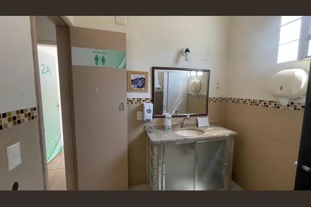 Casa para alugar com 148m², 4 quartos e 1 vagaBanheiro Social