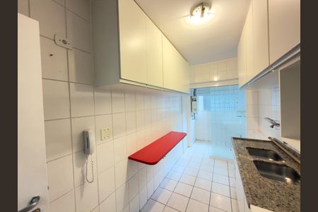 Apartamento à venda com 84m², 3 quartos e 1 vagaFoto 04