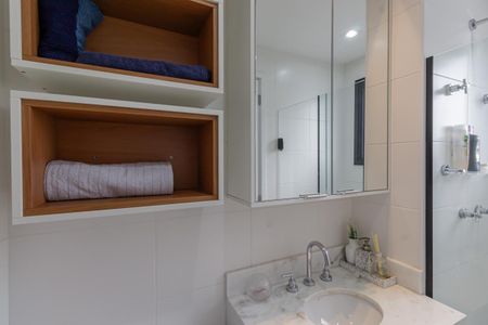 Apartamento à venda com 56m², 2 quartos e 1 vagaBanheiro da Suíte 2