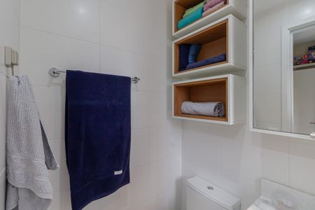 Apartamento à venda com 56m², 2 quartos e 1 vagaBanheiro da Suíte 2