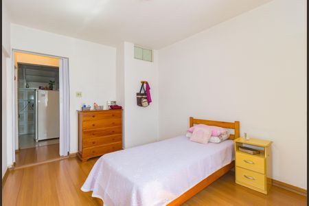 Quarto de apartamento à venda com 1 quarto, 52m² em Vila das Paineiras, São Paulo