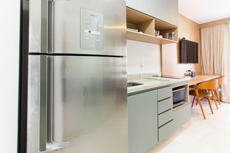 Cozinha de apartamento para alugar com 1 quarto, 30m² em Perdizes, São Paulo