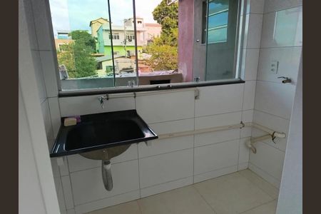Casa para alugar com 2 quartos, 80m² em Industrial, Contagem