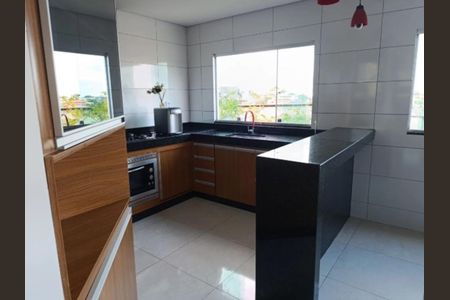 Casa para alugar com 2 quartos, 80m² em Industrial, Contagem