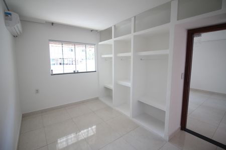 Quarto 1 de casa para alugar com 2 quartos, 80m² em Industrial, Contagem