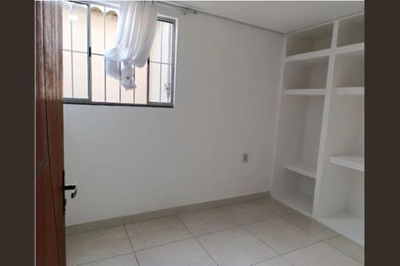 Casa para alugar com 2 quartos, 80m² em Industrial, Contagem