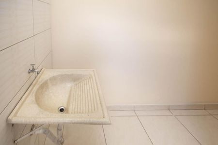 Casa para alugar com 40m², 1 quarto e sem vagaÁrea de Serviço