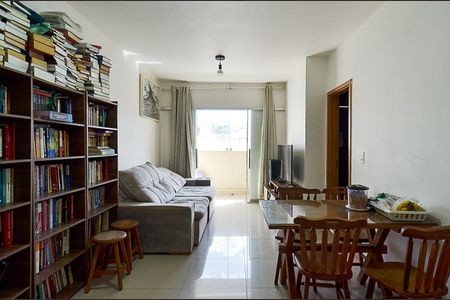 Apartamento à venda com 80m², 3 quartos e 1 vagaSala Ambientes