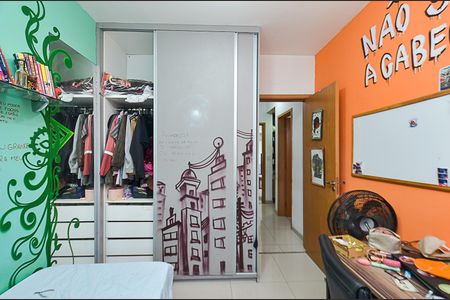 Apartamento à venda com 80m², 3 quartos e 1 vagaQuarto 2