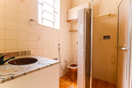 Apartamento para alugar com 70m², 2 quartos e sem vagaBanheiro