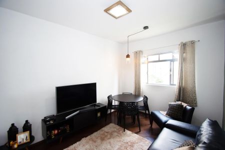 Sala de apartamento à venda com 2 quartos, 63m² em Pinheiros, São Paulo