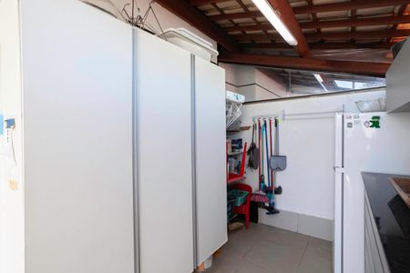 Apartamento à venda com 167m², 3 quartos e 2 vagasÁrea Privativa 