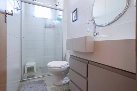 Apartamento à venda com 167m², 3 quartos e 2 vagasBanheiro social 