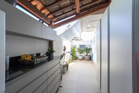 Apartamento à venda com 167m², 3 quartos e 2 vagasÁrea Privativa 