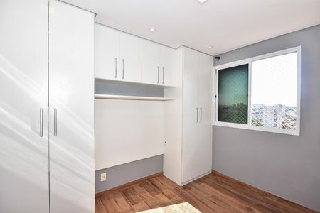 Quarto 2 de apartamento à venda com 2 quartos, 40m² em Jardim Taboao, São Paulo
