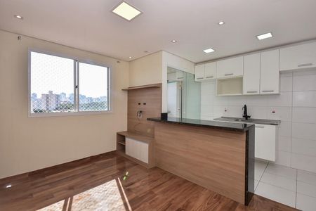 Sala de apartamento à venda com 2 quartos, 40m² em Jardim Taboao, São Paulo