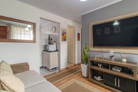 Sala de apartamento para alugar com 2 quartos, 44m² em Pinheirinho, Curitiba