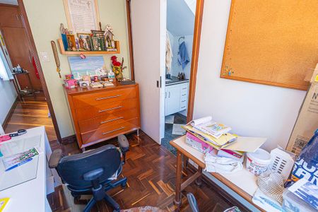 Casa à venda com 469m², 10 quartos e 4 vagasescritorio