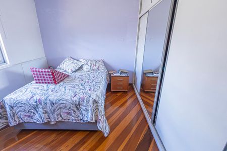 Casa à venda com 469m², 10 quartos e 4 vagasquarto 8 / suite