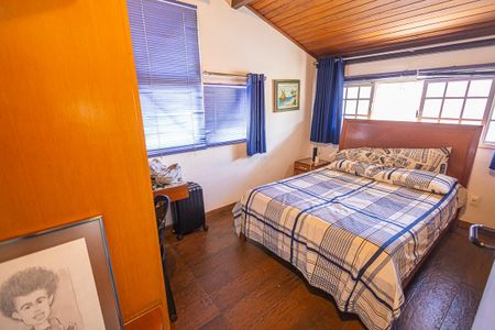 Casa à venda com 469m², 10 quartos e 4 vagasquarto 9