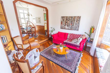 Casa à venda com 469m², 10 quartos e 4 vagas2ANDAR: sala