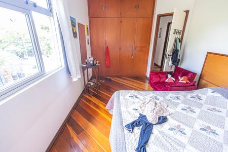 Casa à venda com 469m², 10 quartos e 4 vagasquarto 7 / suite