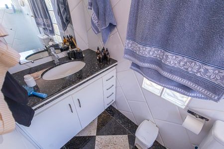 Casa à venda com 469m², 10 quartos e 4 vagassuite