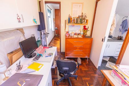 Casa à venda com 469m², 10 quartos e 4 vagasescritorio