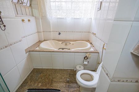 Casa à venda com 469m², 10 quartos e 4 vagasbanheiro