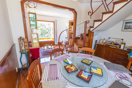 Casa à venda com 469m², 10 quartos e 4 vagas2ANDAR: sala