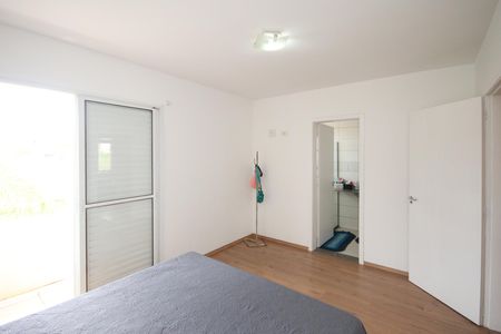 Casa de condomínio à venda com 112m², 3 quartos e 2 vagasSuíte 