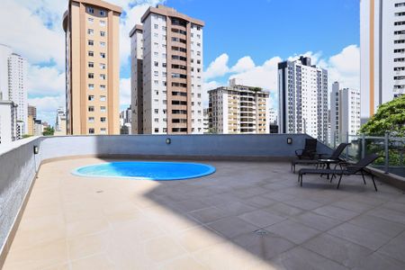 Apartamento para alugar com 52m², 1 quarto e 1 vaga Apartamento para alugar com 52m², 1 quarto e 1 vagaÁrea comum - Piscina